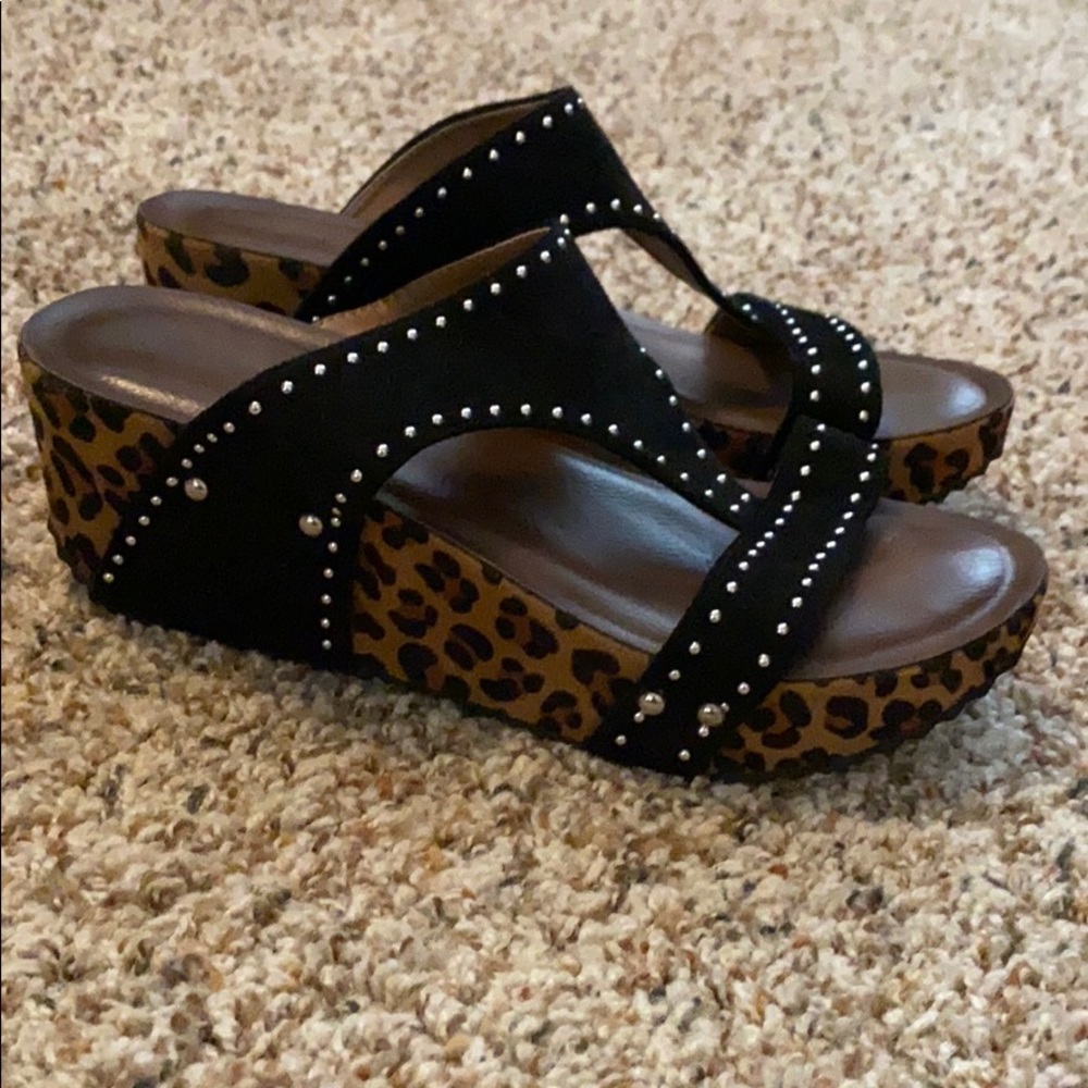 Corky’s Boutique Wedge